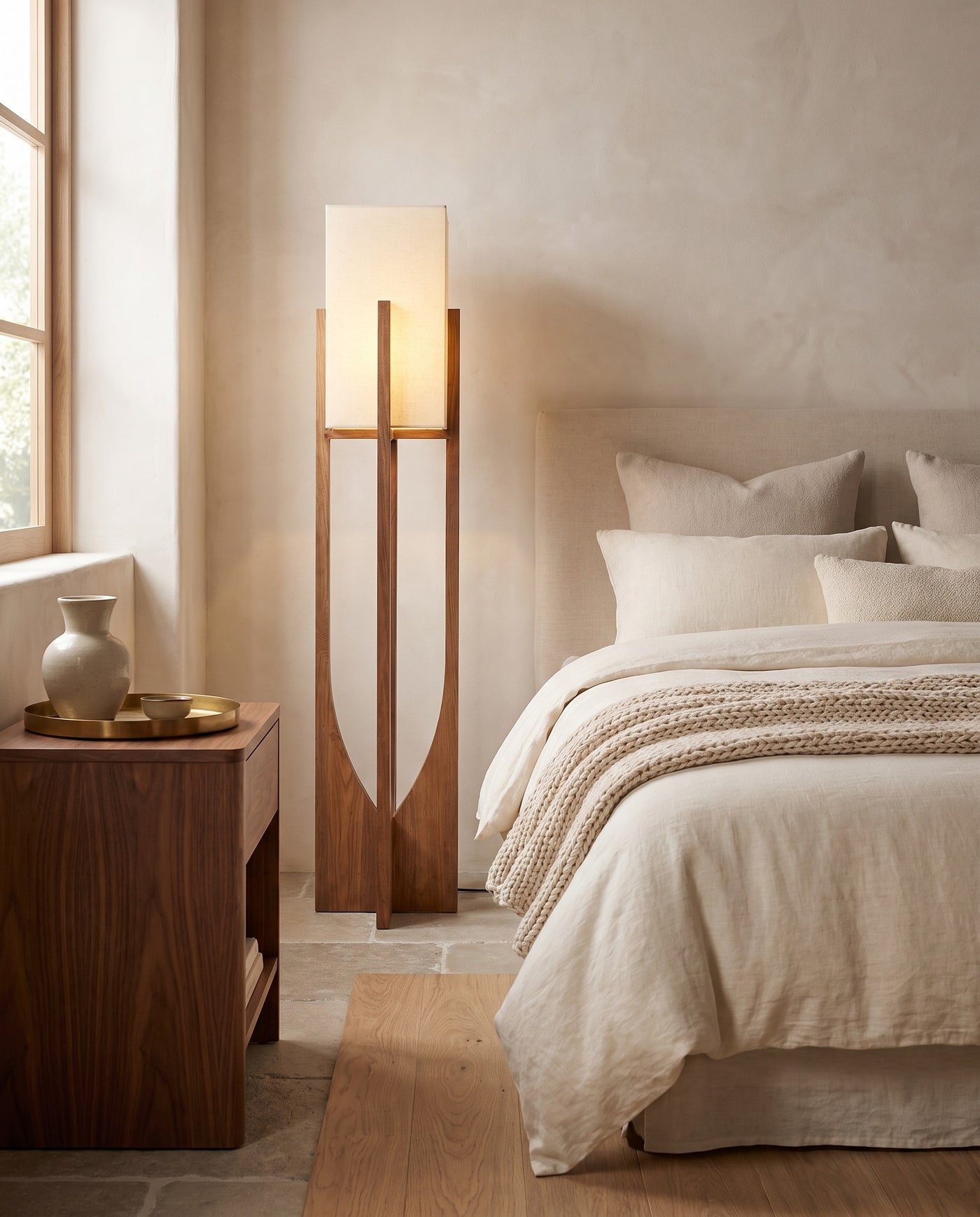 Cedarline Fairbanks Floor Lamp