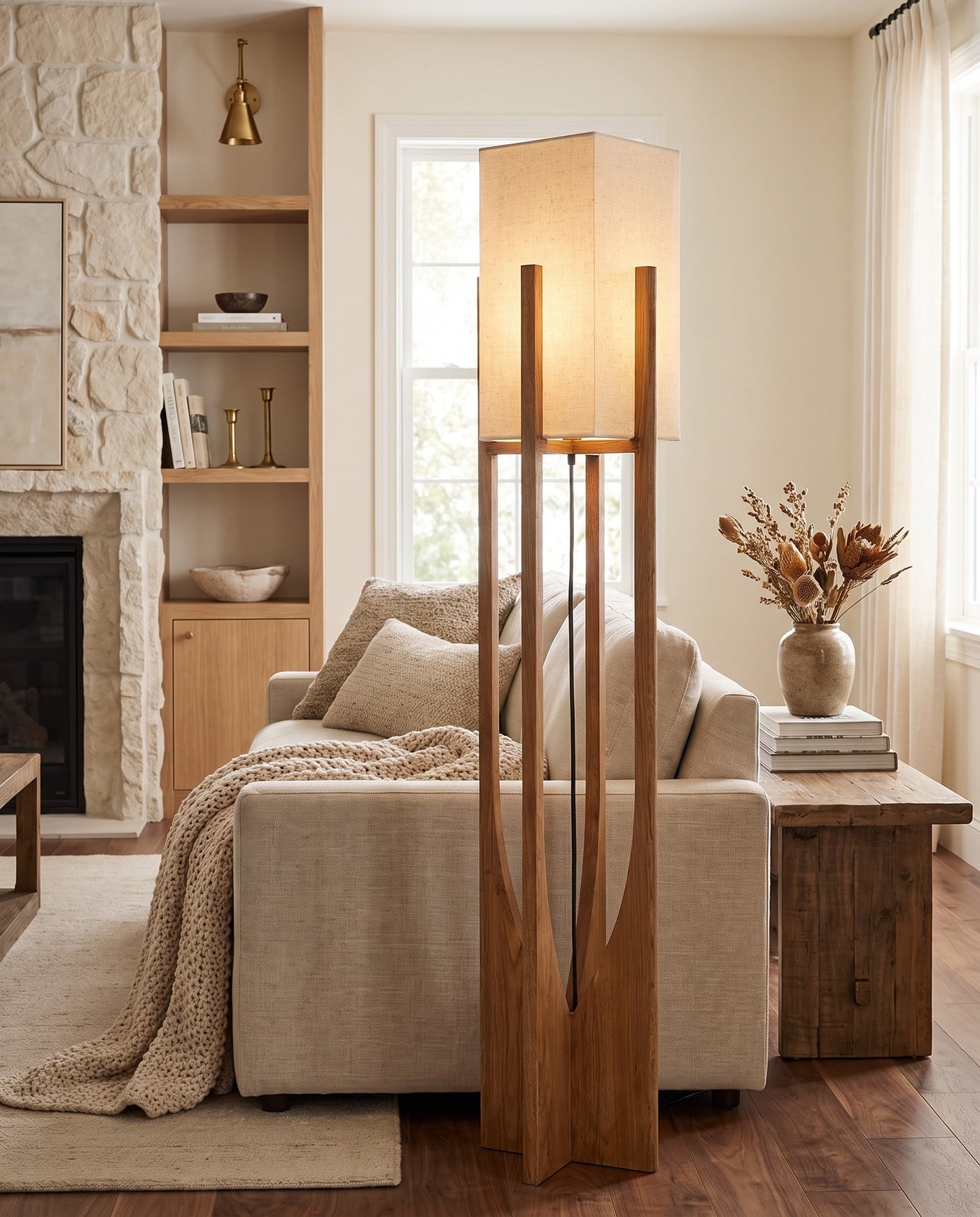 Cedarline Fairbanks Floor Lamp