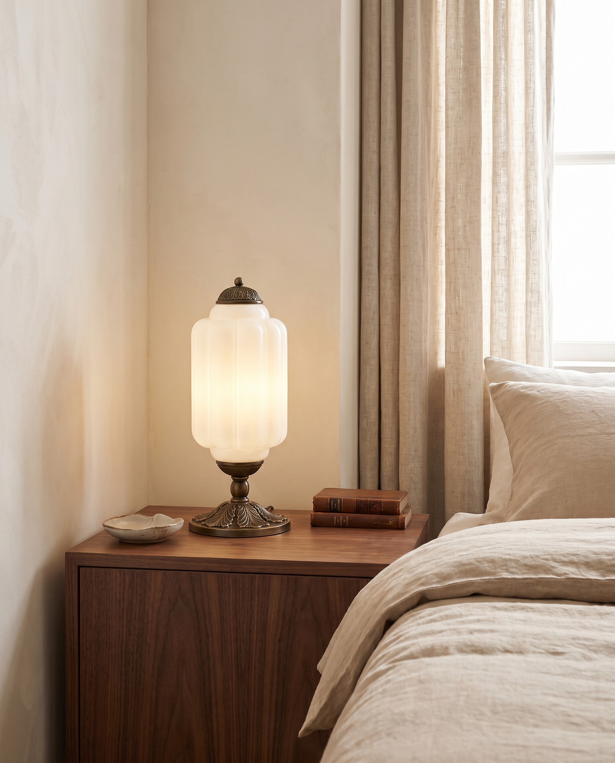 Eloise Vintage Glass Table Lamp in a styled room
