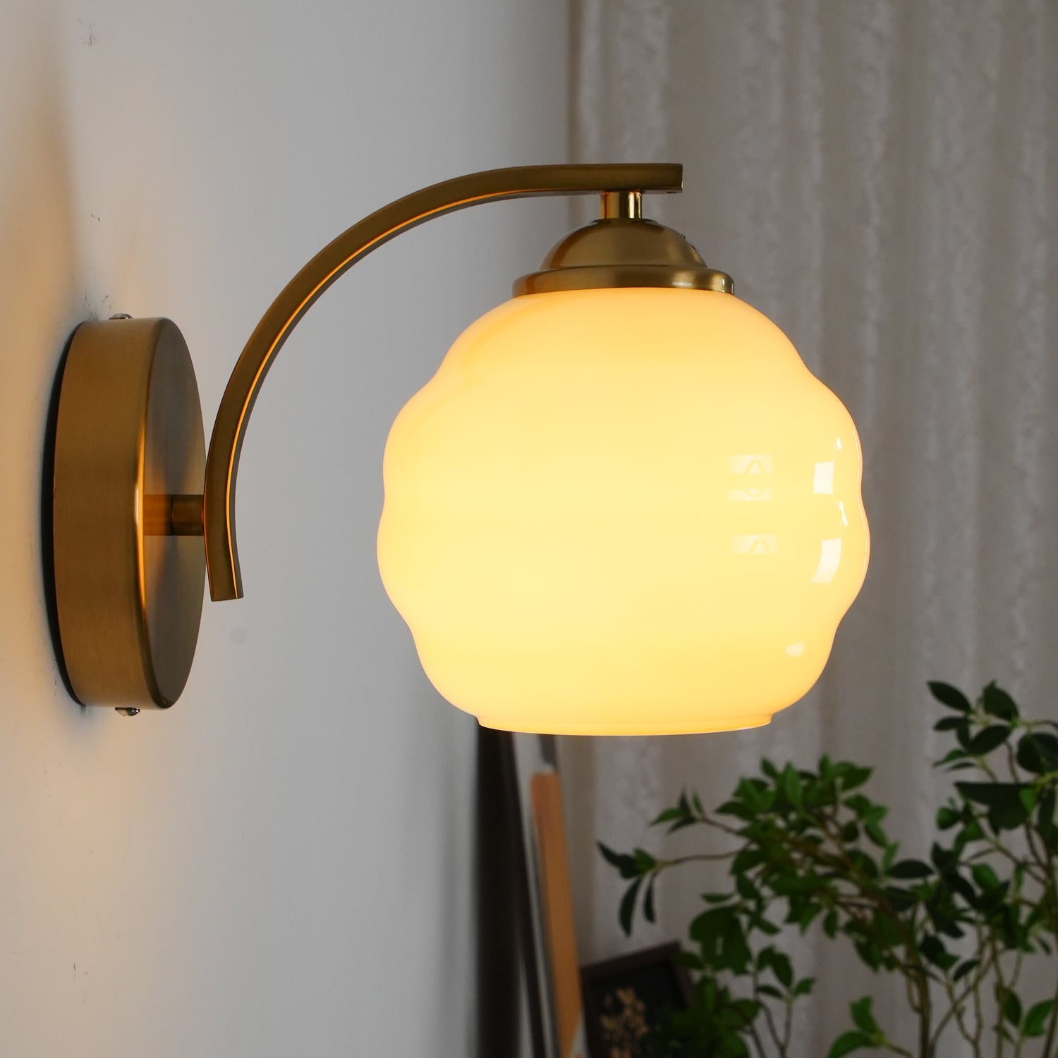 Celina Deco Glass Wall Light