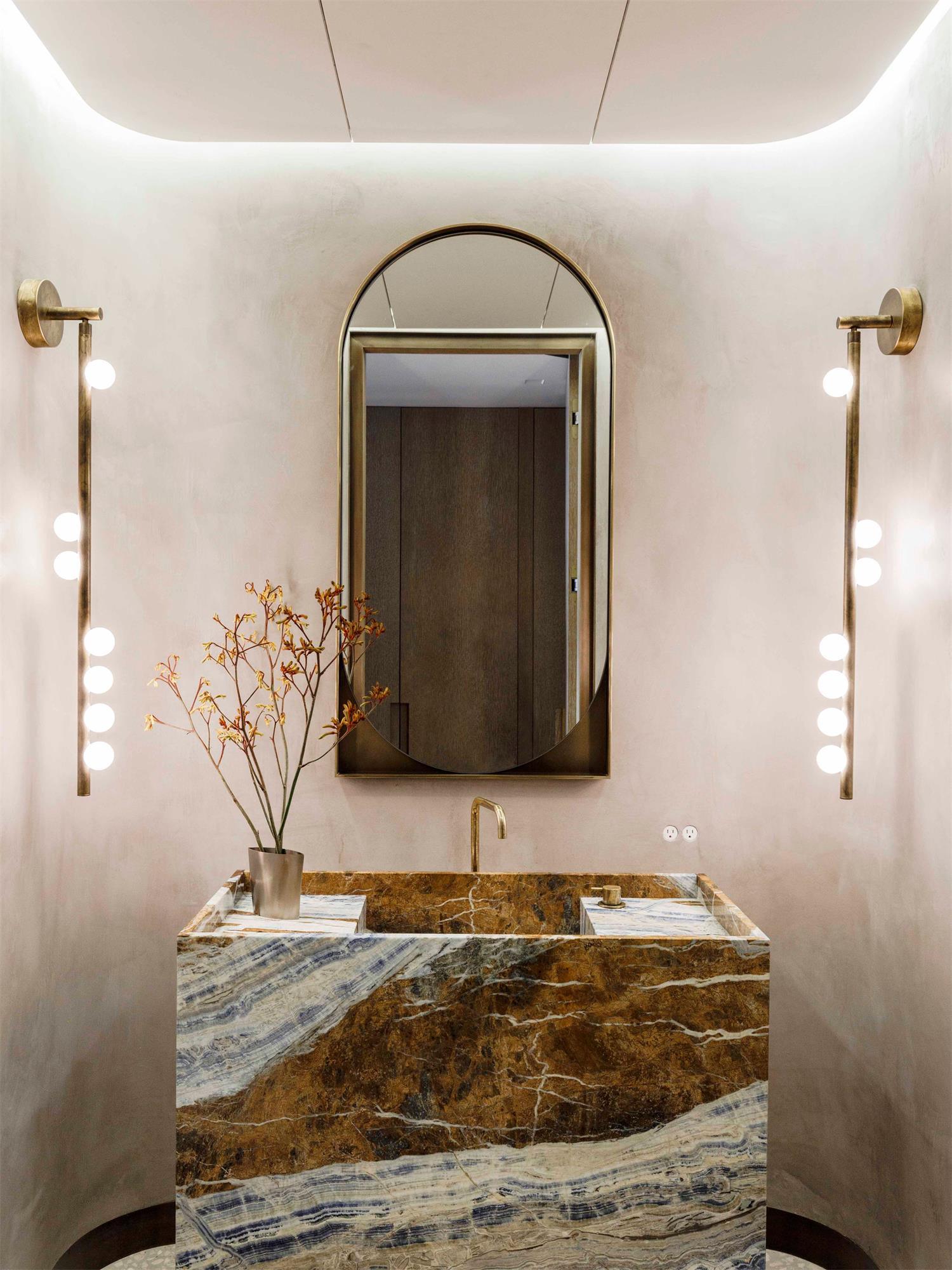 Brass Tube Wall Lamp
