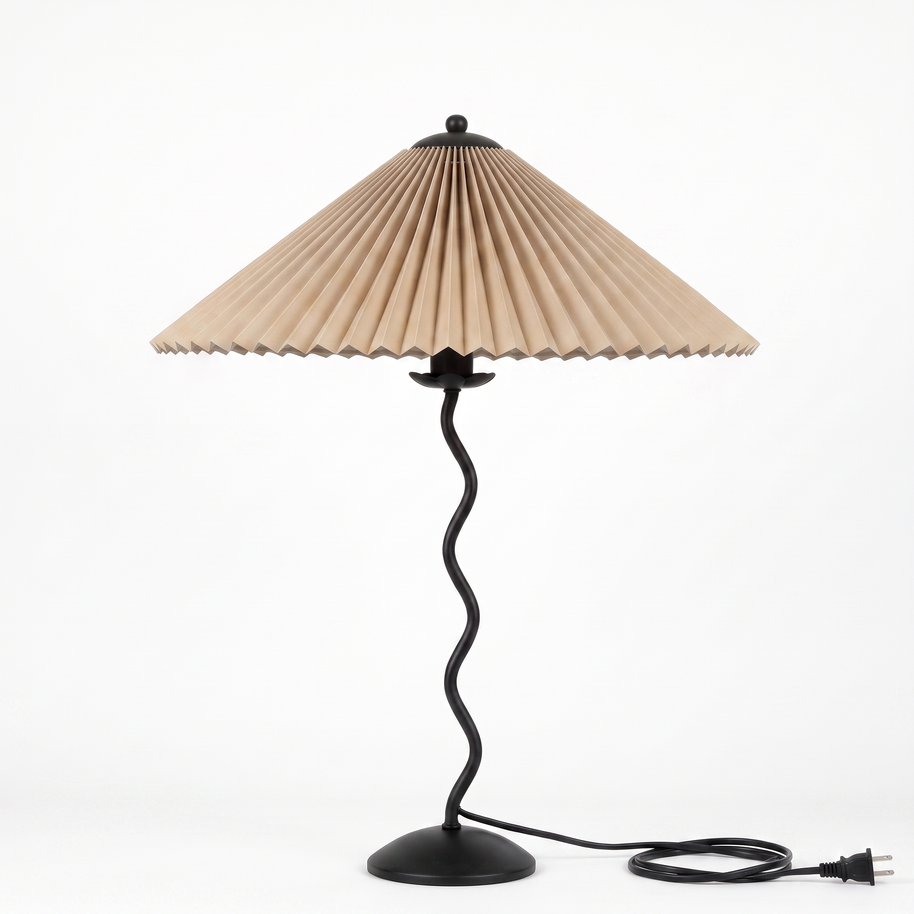 Ondine Pleated Table Lamp in Black and Beige, detail view