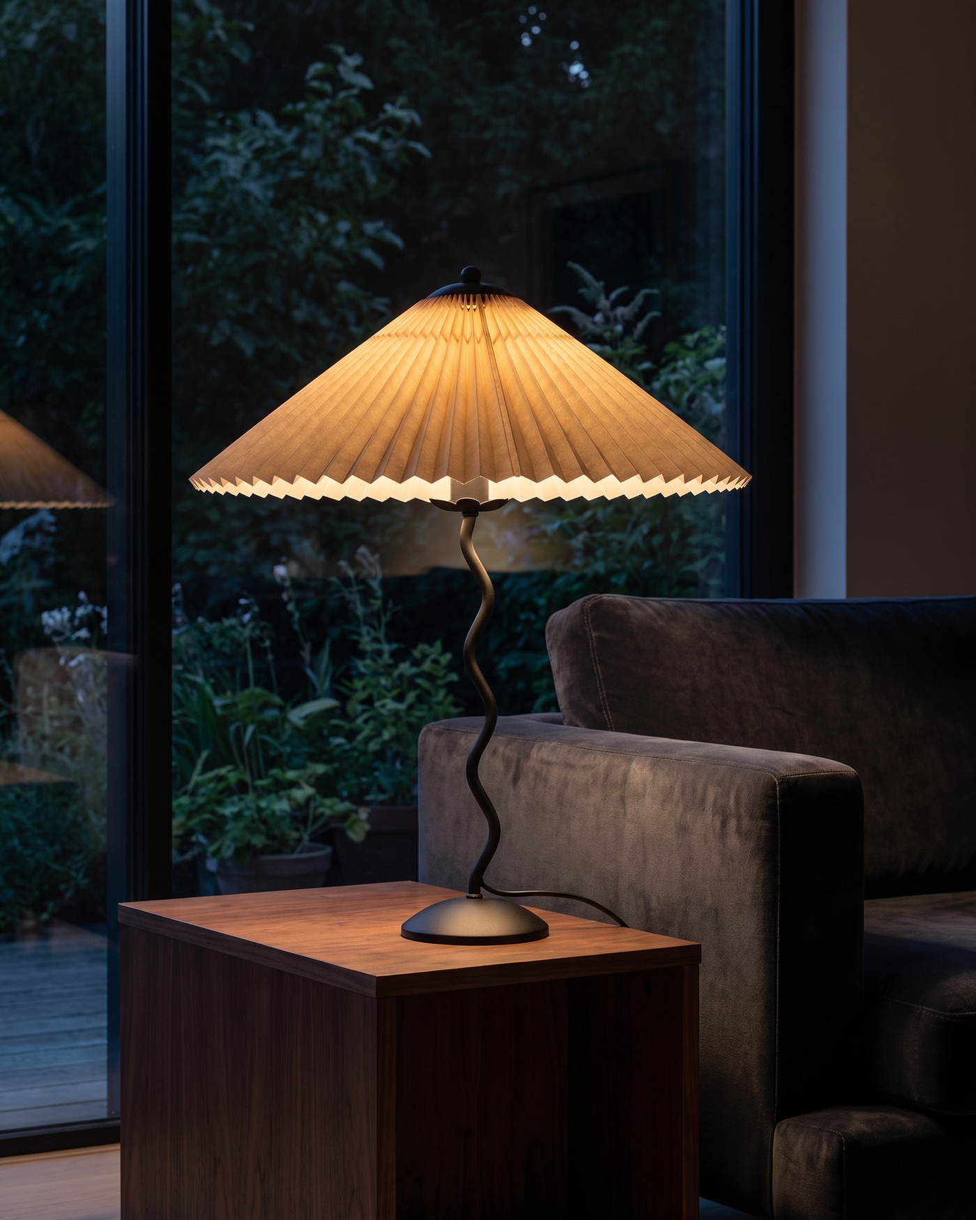 Ondine Pleated Table Lamp