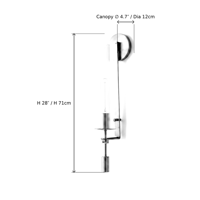 Valenne Ribbed Glass Wall Sconce specification diagram: overall height 28 inches / 71 cm, canopy diameter 4.7 inches / 12 cm