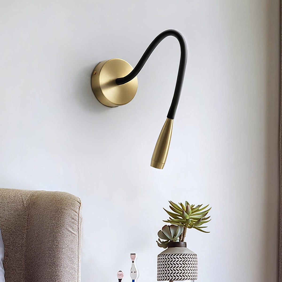 Flexi Hose Wall Light – image 10