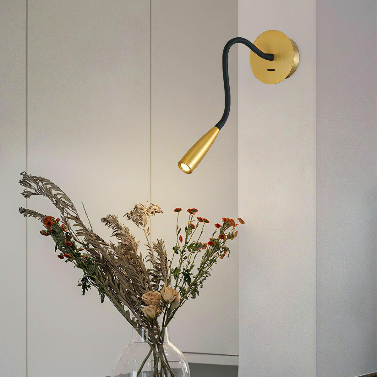 Flexi Hose Wall Light – image 17