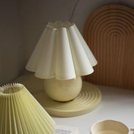 Kicsi Knife Pleat Table Lamp