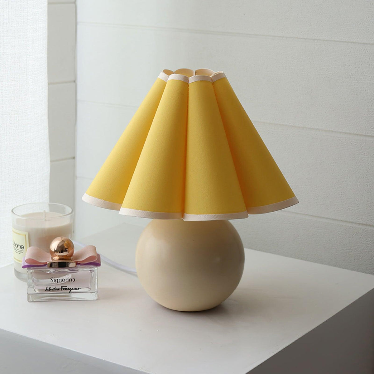 Kicsi Knife Pleat Table Lamp – image 6