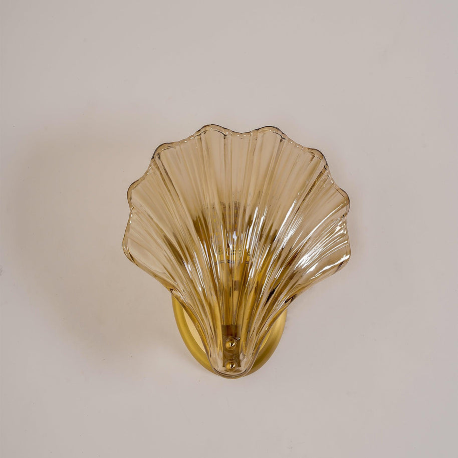 Coquille Brass Shell Wall Light