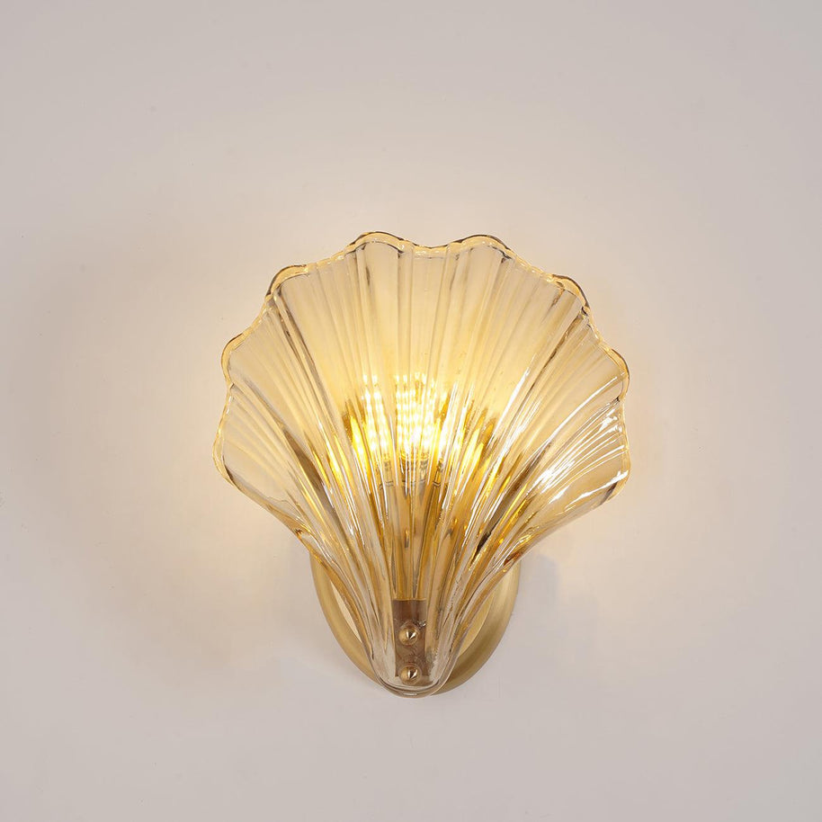 Coquille Brass Shell Wall Light