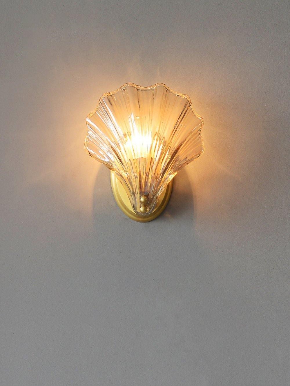 Coquille Brass Shell Wall Light