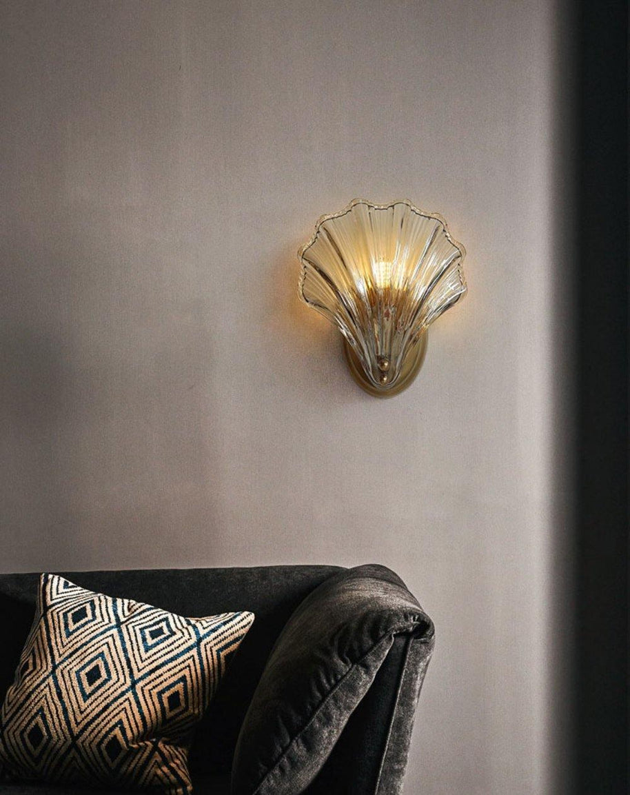 Coquille Brass Shell Wall Light