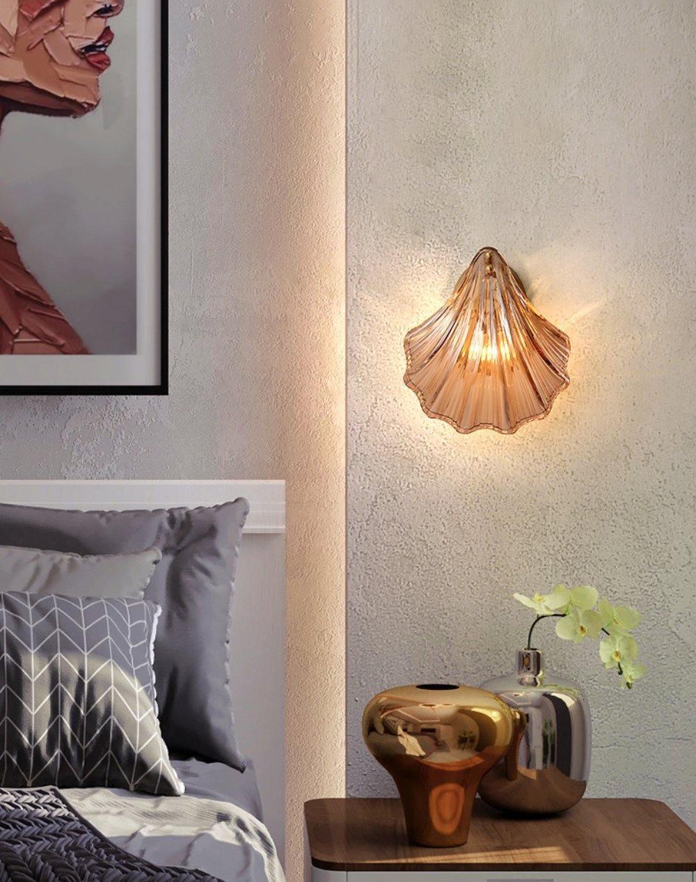Coquille Brass Shell Wall Light