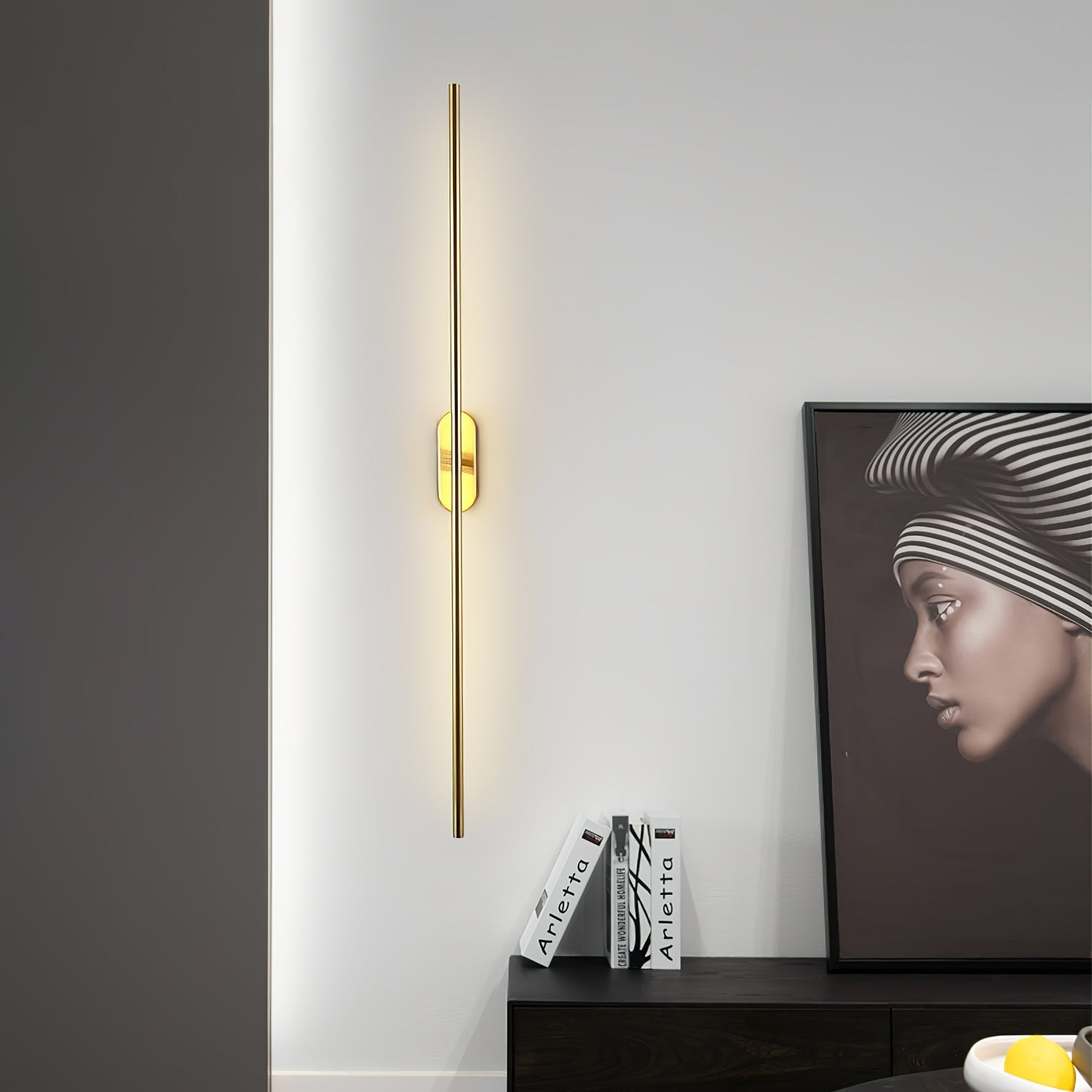 Stick-Shaped Metal Wall Sconce