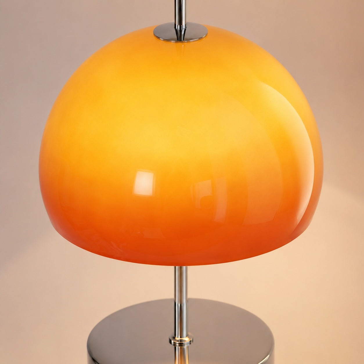 Aurelia Bauhaus Mushroom Retro Glass Table Lamp - material close-up detail image for Comvilo lighting