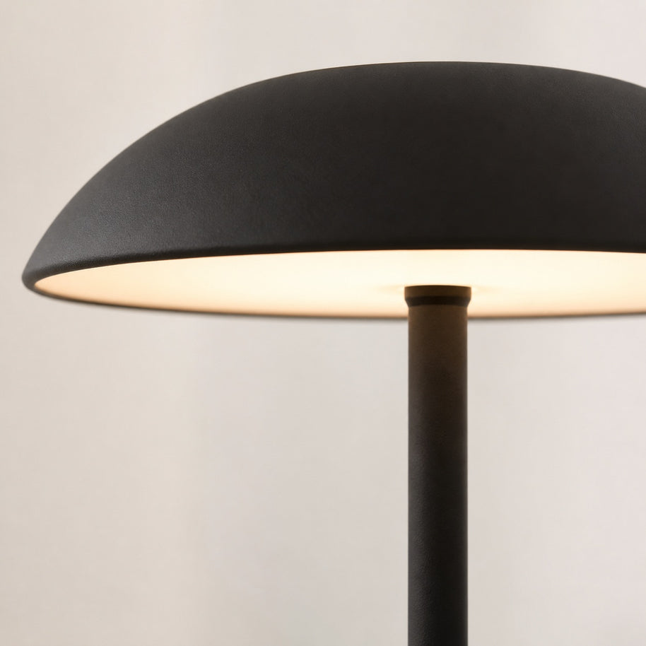 Sable Contemporary Minimal Rechargeable LED Table Lamp - material close-up detail image for Comvilo lighting